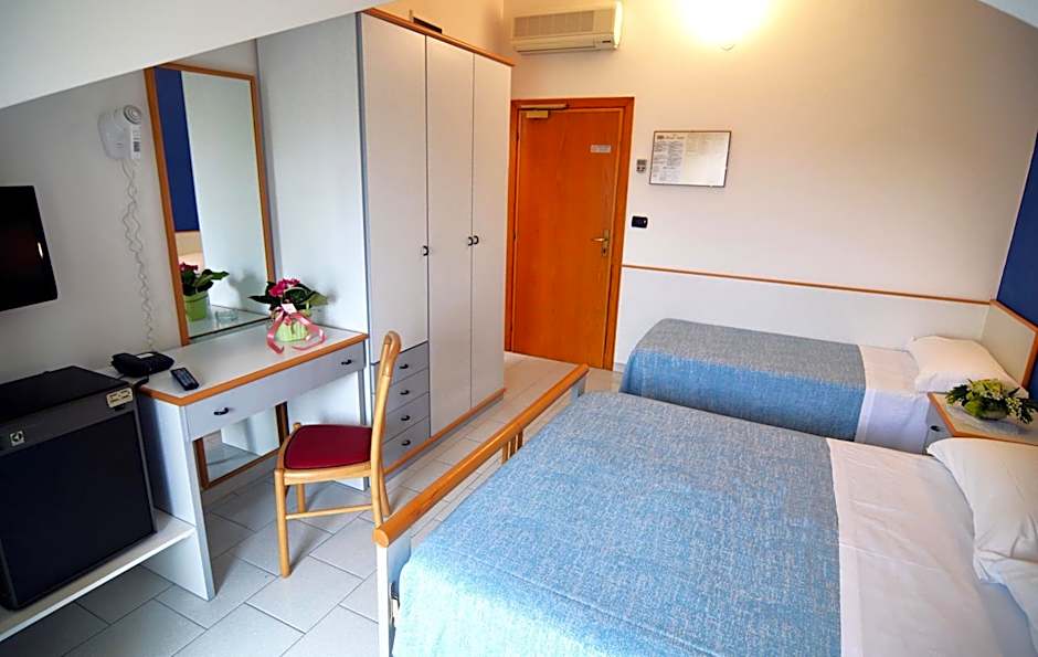 Hotel Adele