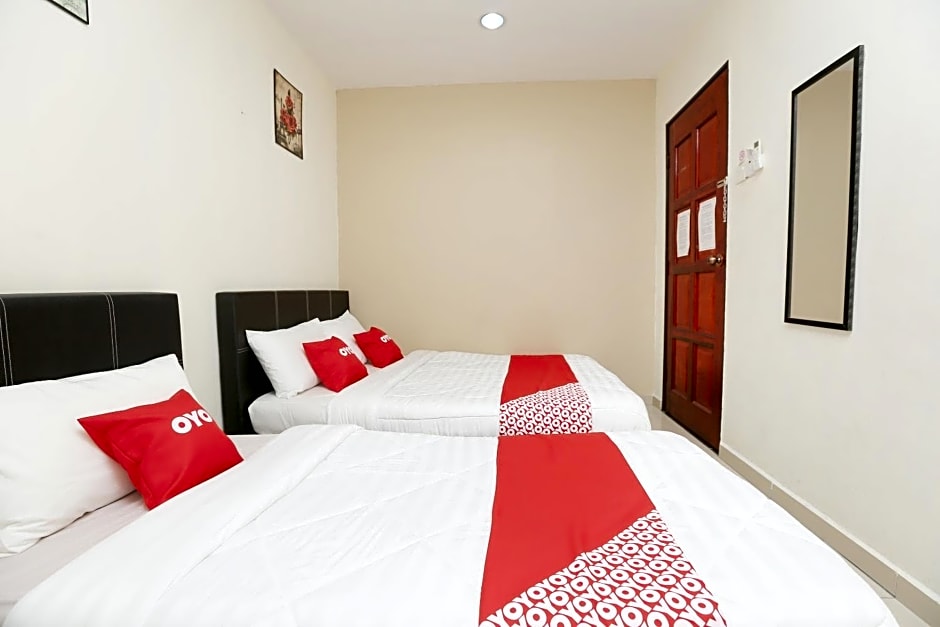 OYO 89902 Semerah Suites Homestay Pontian