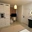 Avalon Boutique Hotel & Suites