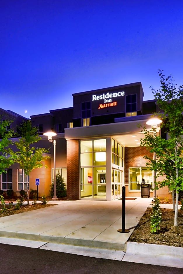 Residence Inn by Marriott Omaha Aksarben Village
