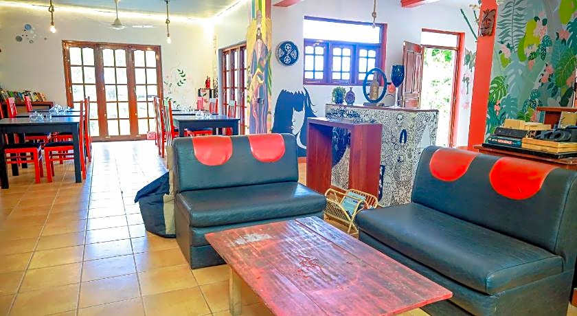 Funk Bunk Inn - Bed & Breakfast