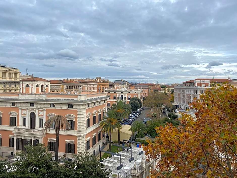 Grand Hotel Palace Rome