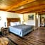 The Boulder Creek Lodge