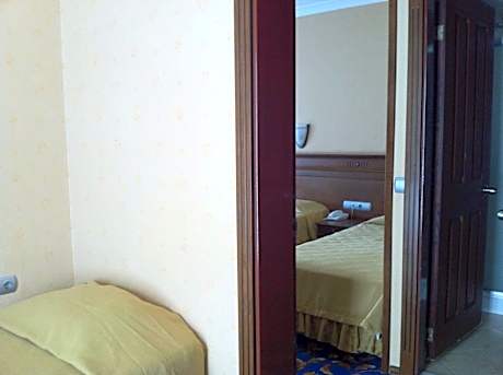 Suite Apartment