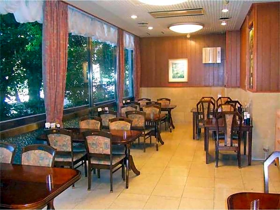 Outlet Hotel Ueno Ekimae