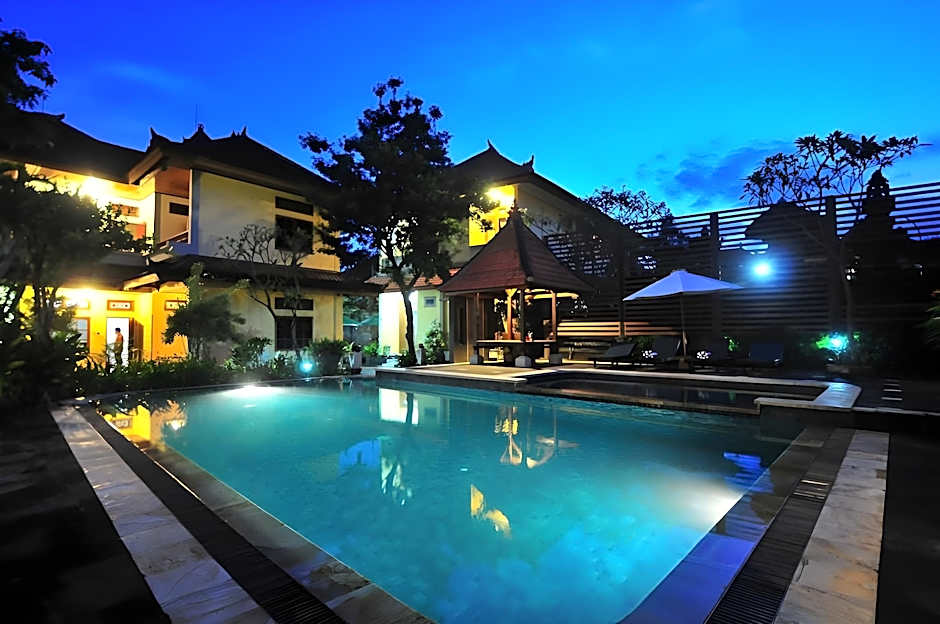 Sandat Hotel Legian