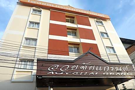 Auychai Grand Hotel
