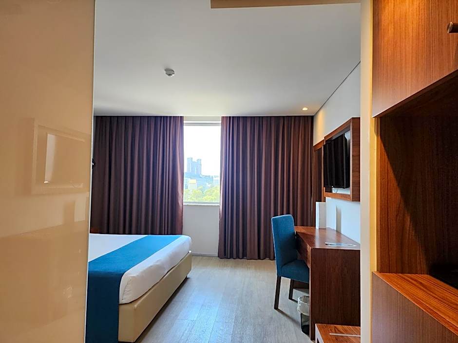 Afrin Prestige Hotel