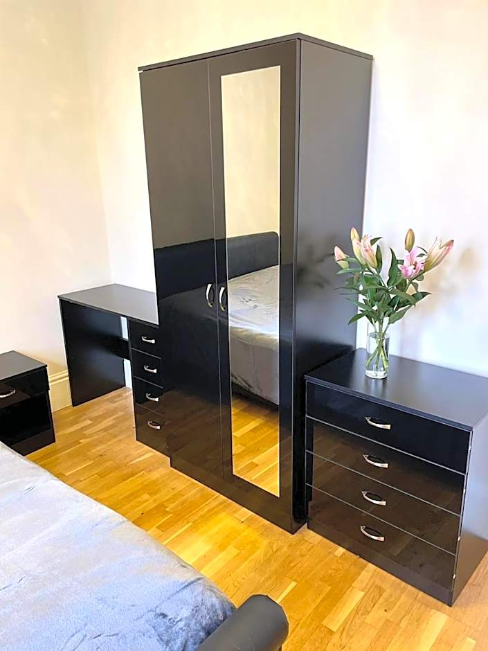 The White Lodge Hotel