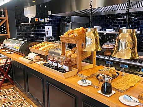 MADISON Saint Jean de Luz - Handwritten Collection