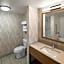 Hampton Inn & Suites Bremerton