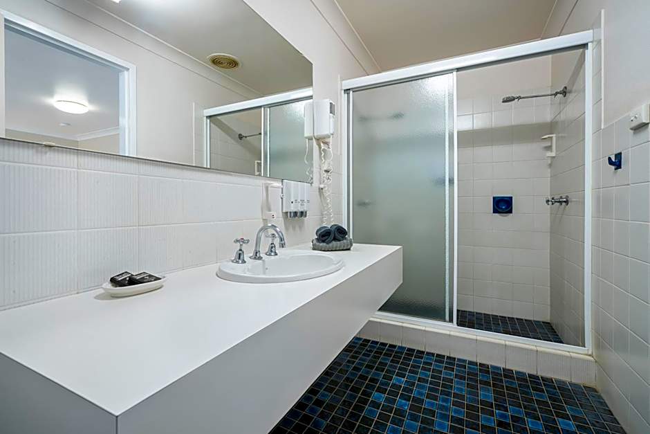 Garden City Motor Inn