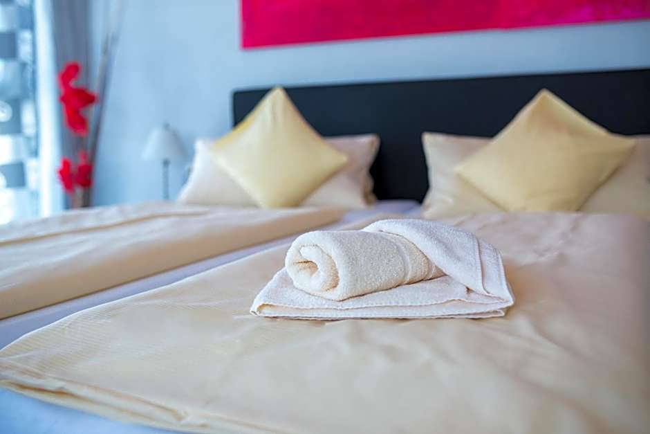 Europa Hotel Garni free parking