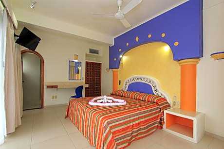 King Suite with Spa Bath and Balcony