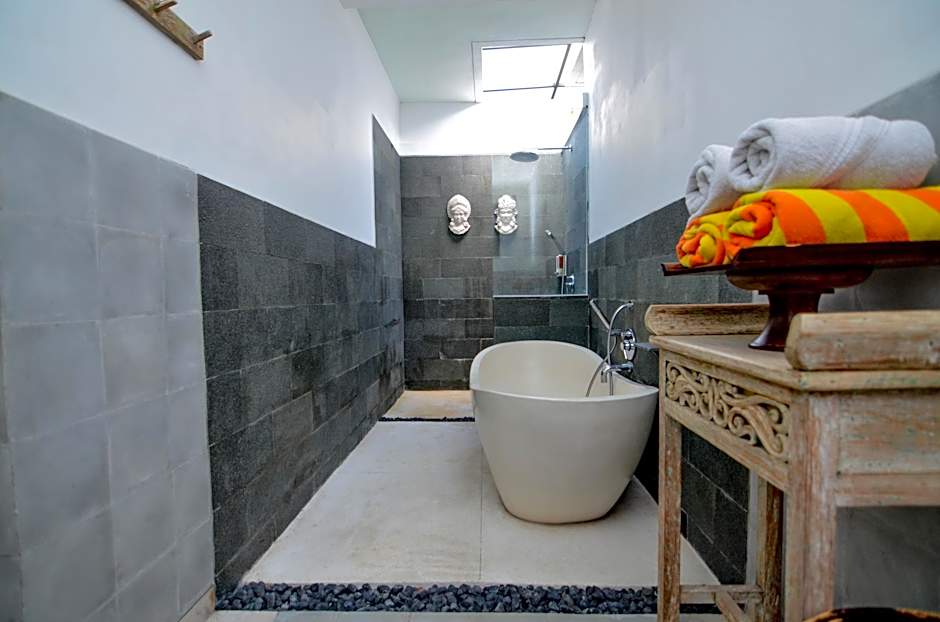 New Pondok Sara Villas