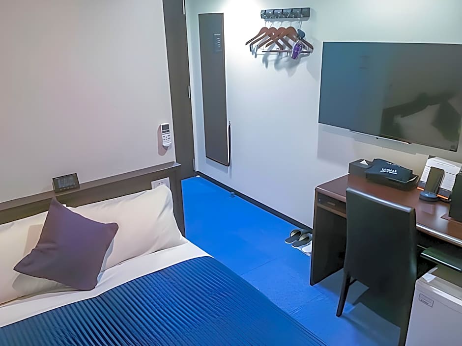 Hotel Livemax Yokkaichi-Ekimae