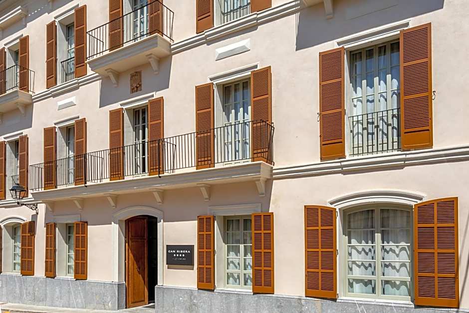 Can Ribera by Zafiro