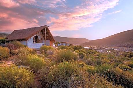 Oudrif Strawbale Retreat