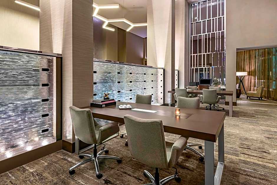 AC Hotel by Marriott Charlotte City Center