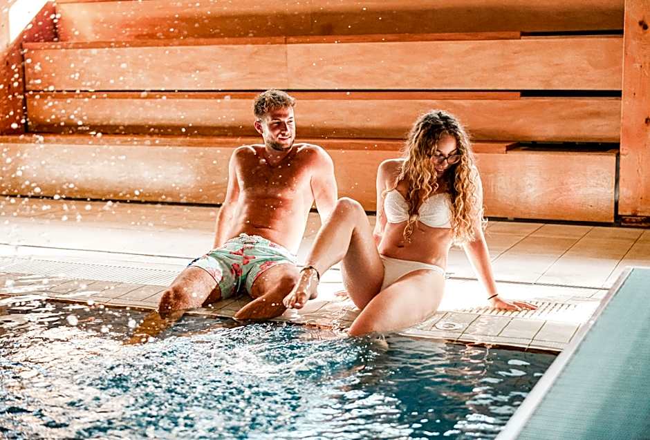 Akademia Hotel**** Balatonfured