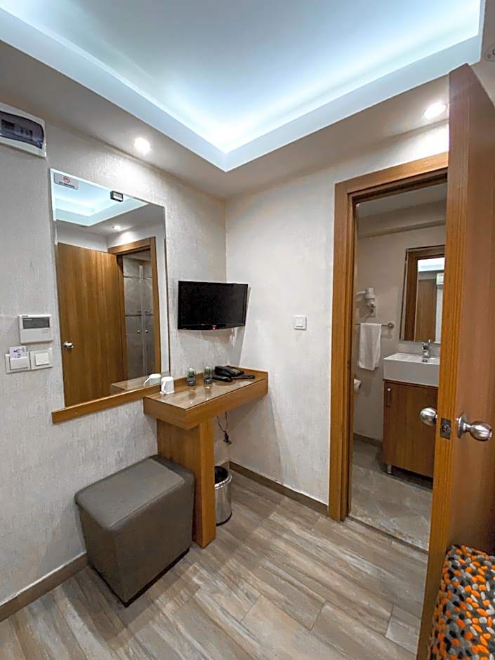 BGuest Hotel & Residence