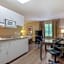 Extended Stay America Select Suites - Atlanta - Perimeter - Peachtree Dunwoody