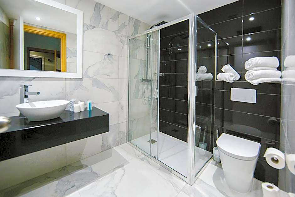 Qbic City Hotel