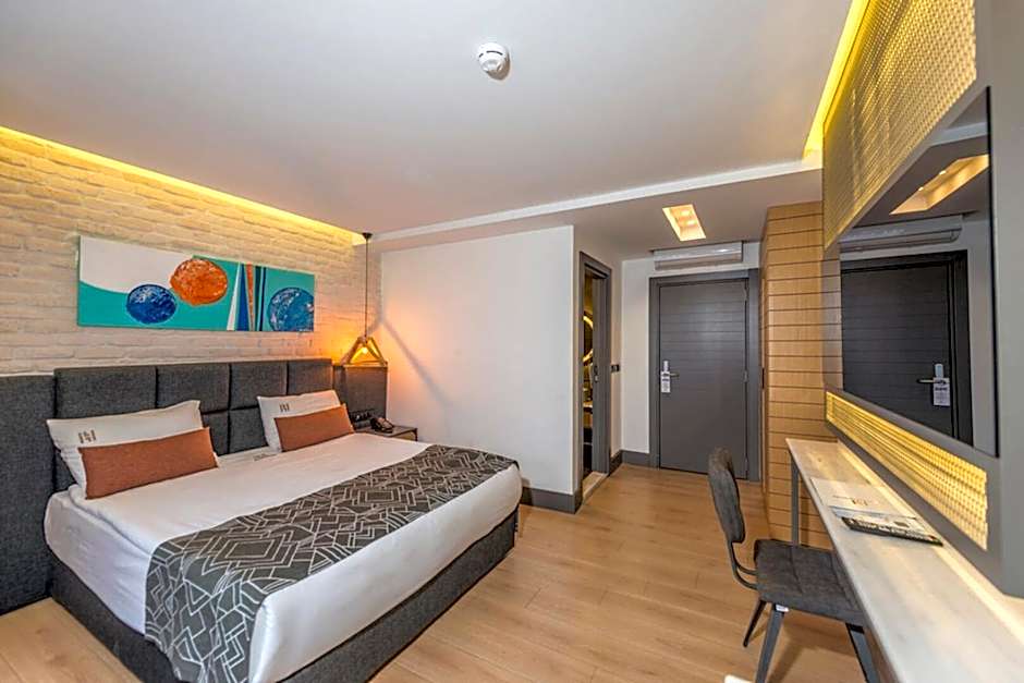 Laren Sea Side Hotel Spa