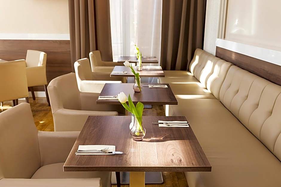 Empress Boutique Hotel