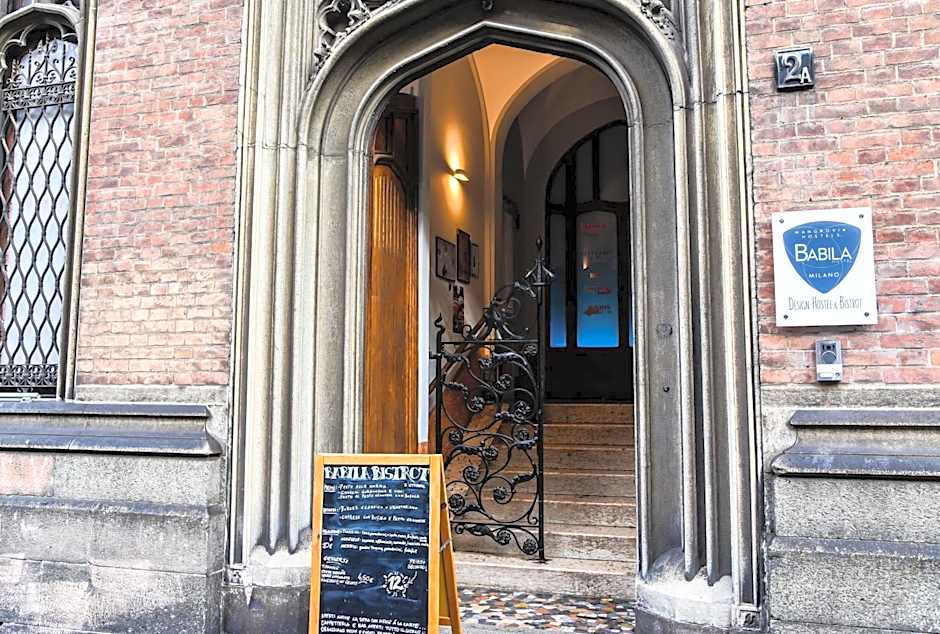 Babila Hostel & Bistrot