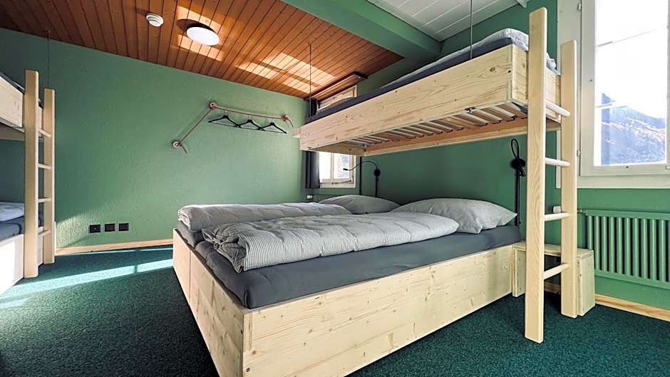 Hotel Alpina Einhorn - Self-Check-In