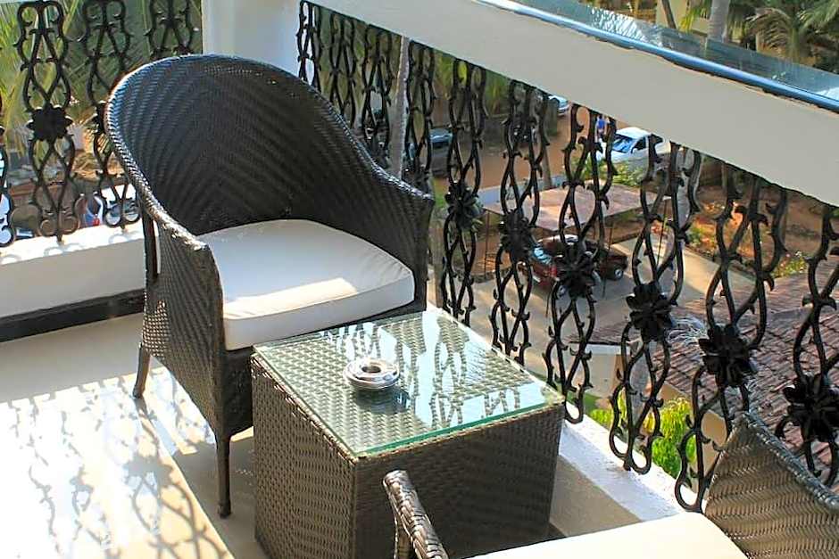 Silver Sands Hideaway Hotel