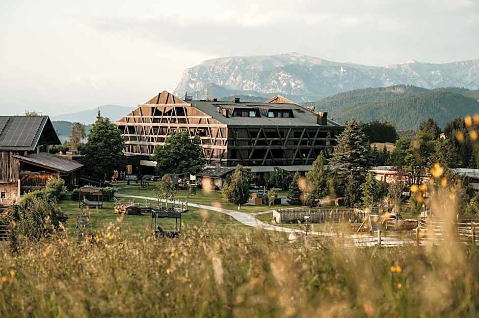 Green Luxury Hotel Pfösl