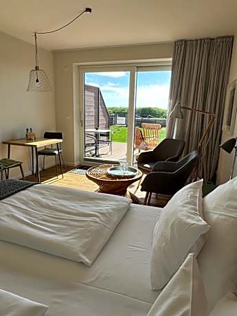 Deluxe Double Room with Terrace