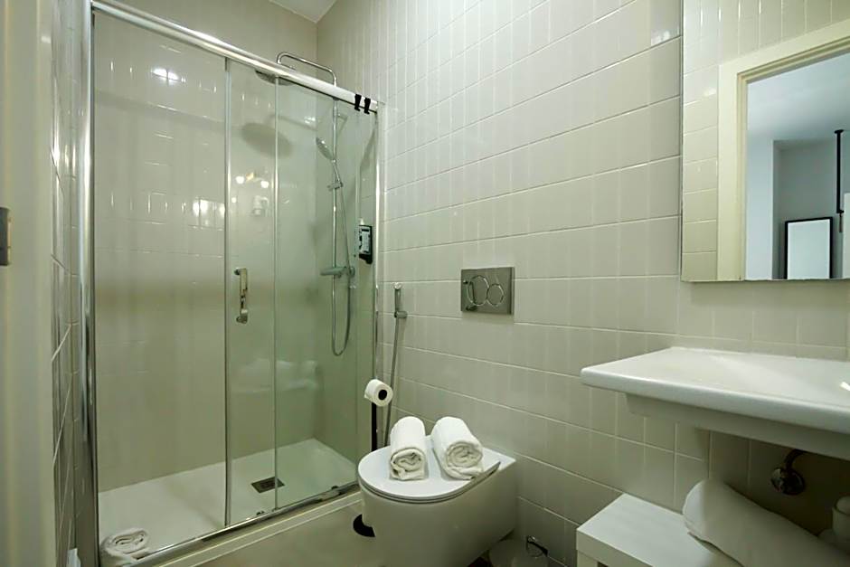 PTM DownTown Hostel&Suites