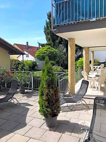 Triple Room with Terrace