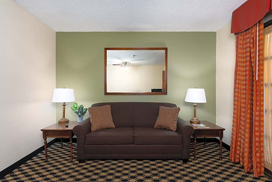 Photo 1 of 5 of 2 Double Beds