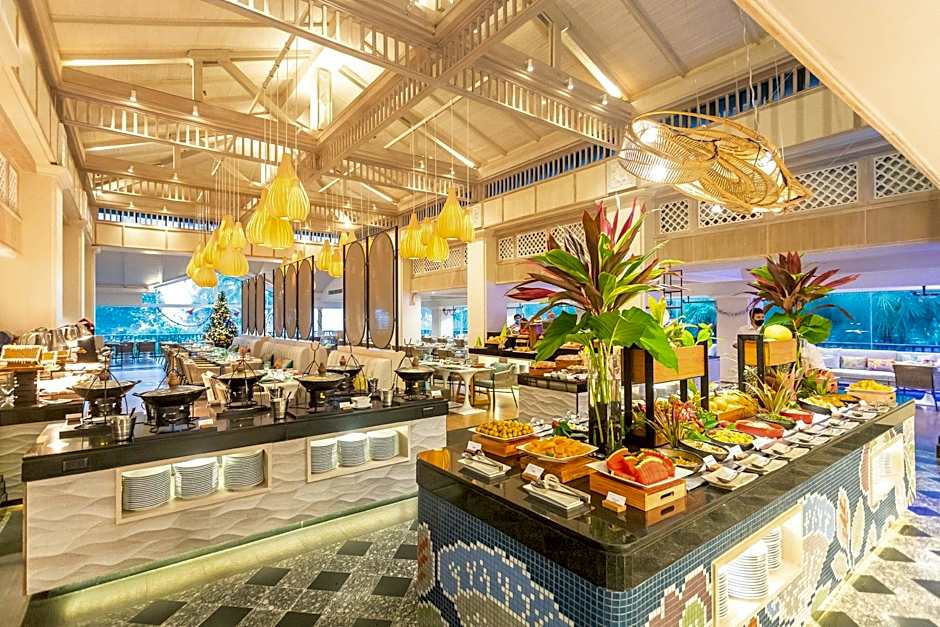 Marriott's Phuket Beach Club