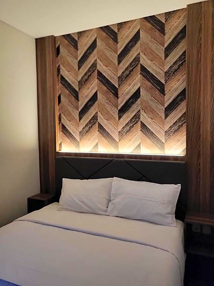 Grand Plaza Boutique Hotel