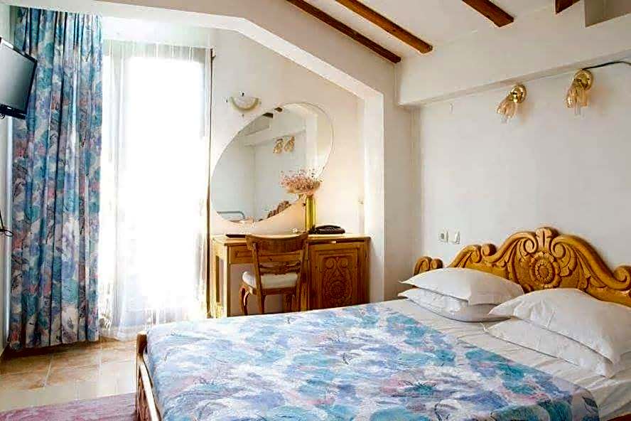 Park Hotel Amfora -Free Parking