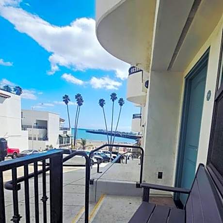 Standard Two Queen Beds