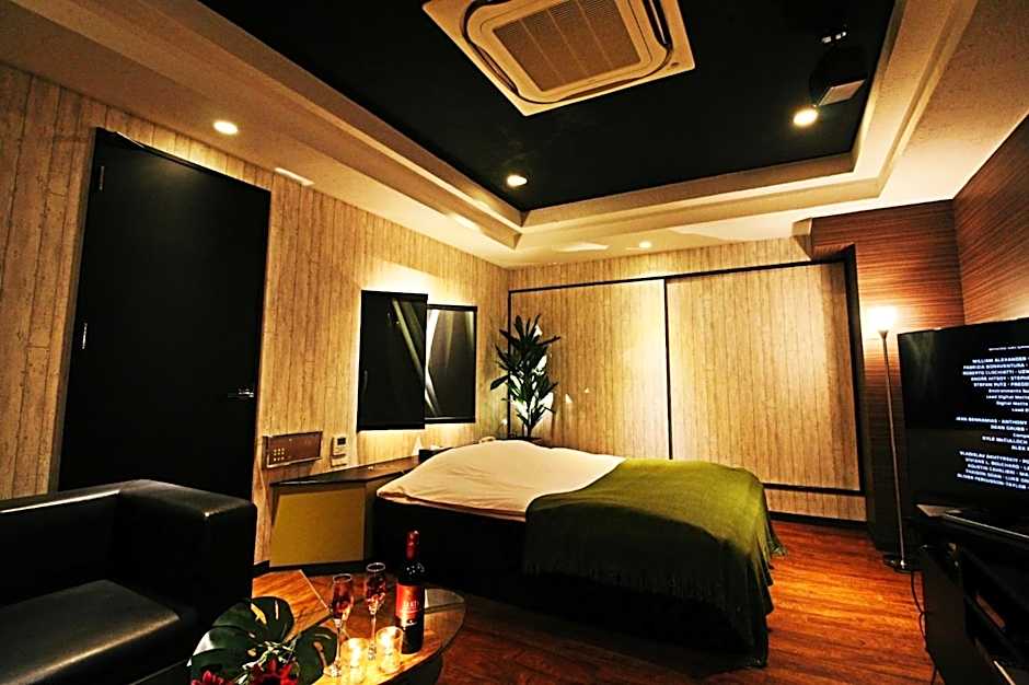 HOTEL O2 -全室人工ラドン温泉-Adult only