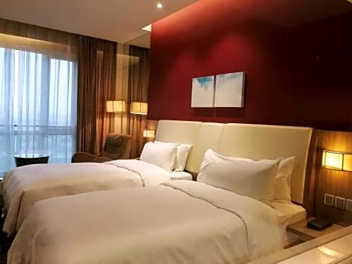 Four Points by Sheraton Tai'an