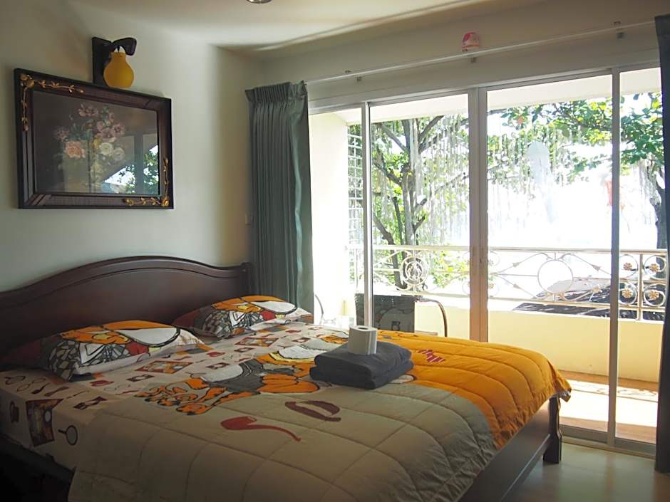 Nong Nuey Rooms