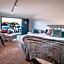 Kamana Lakehouse