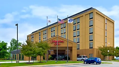 Hampton Inn Chicago-Carol Stream