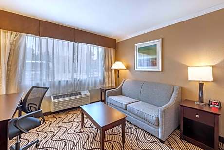 King Suite with Two King Beds