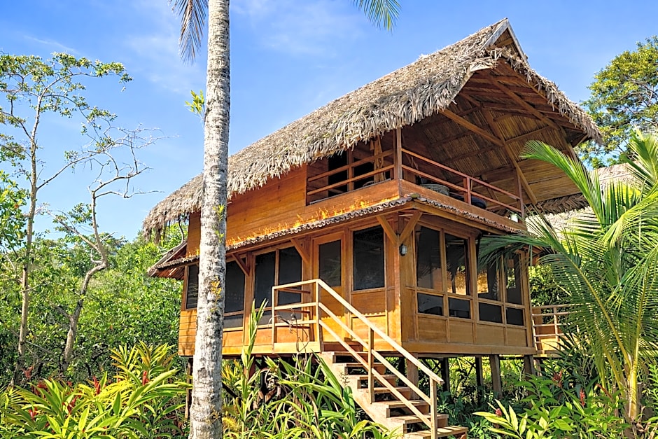 Akwaba Lodge Island Boutique Hotel