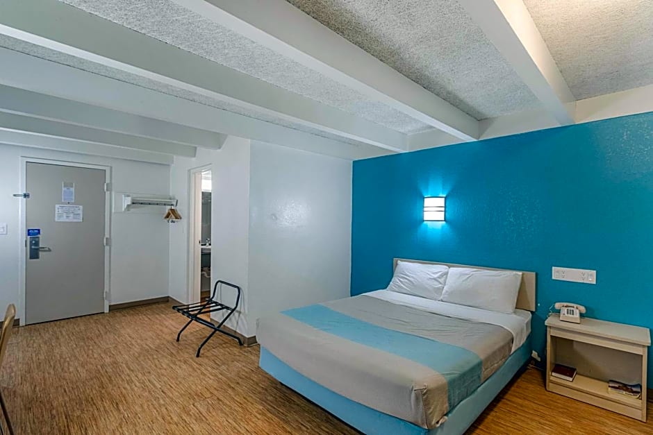 Motel 6-Kokomo, IN
