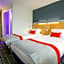 Holiday Inn Express Dunfermline By IHG